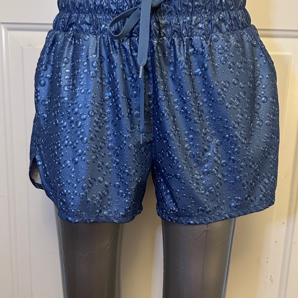 Zyia Active Blue Steel Bubbles Hi-Rise Bomber Shorts  Water resistant size M